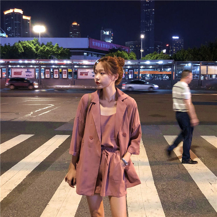 Strawolf - 套裝: 垂肩西裝外套 + 短褲 + 吊帶背心