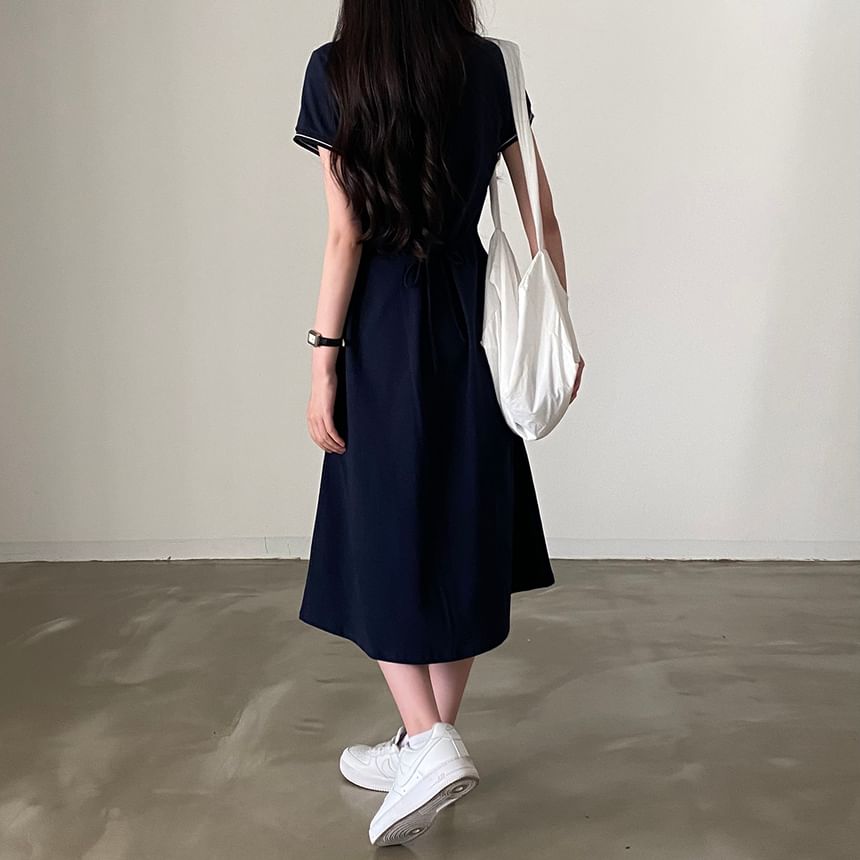 Coris - 短袖配色飾縫線馬球連衣裙