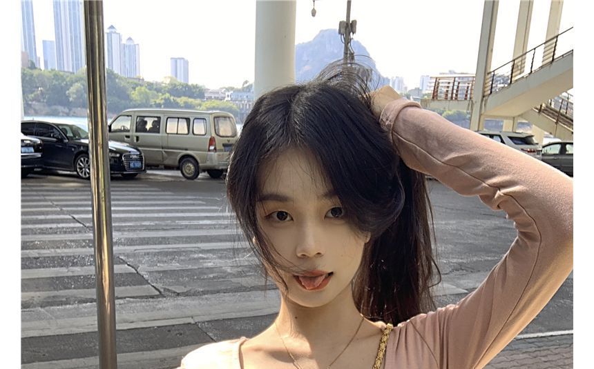 monroll - 長袖低圓領純色修身T裇