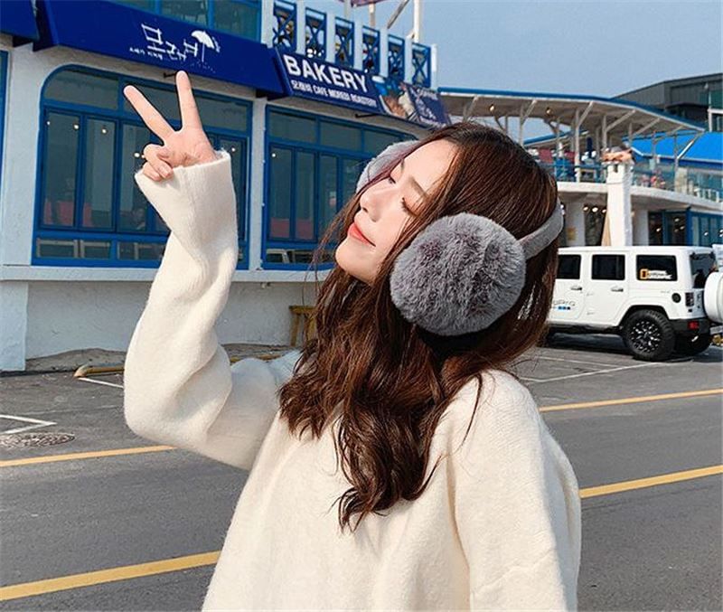 Hyeeun - 仿毛耳罩