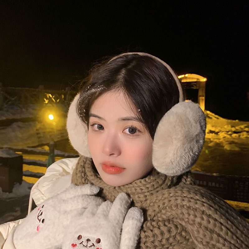 Hyeeun - 仿毛耳罩