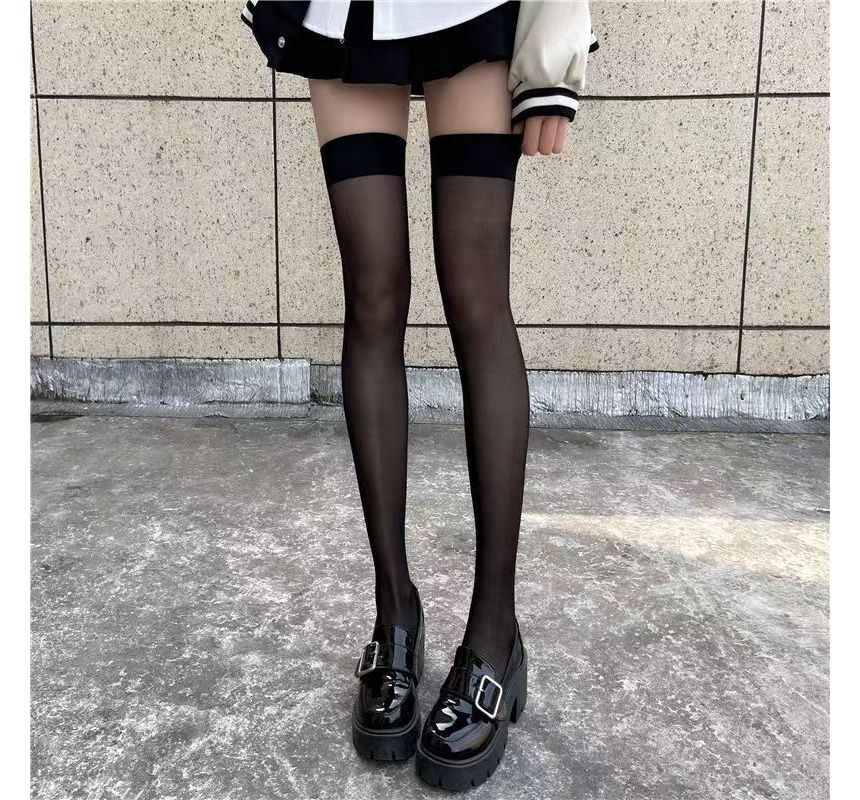 Mimiyu - 薄紗絲襪