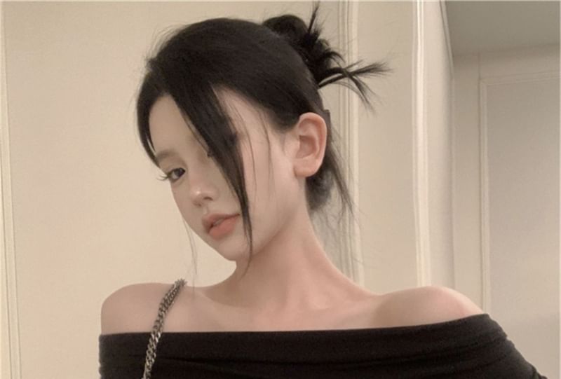 Rosesand - 長袖單肩純色皺褶上衣