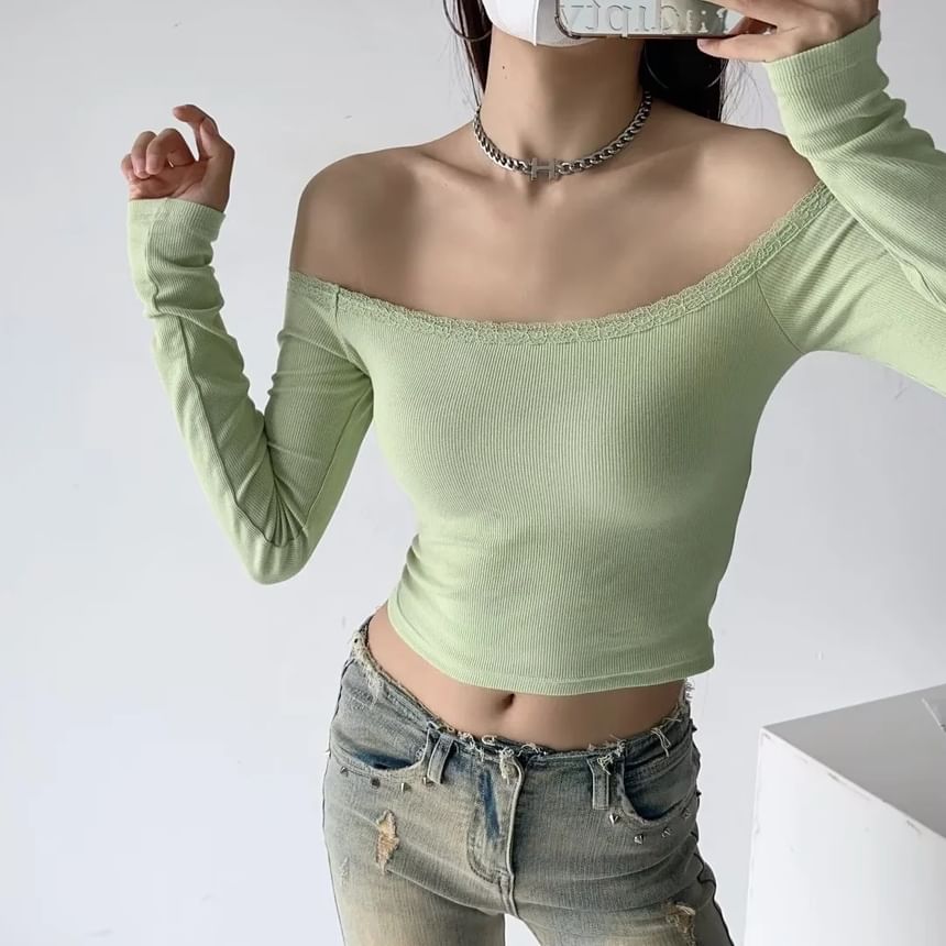Asiris - 長袖露肩蕾絲邊純色修身短款上衣