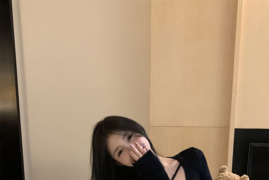 Shinsei - 長袖低圓領純色針織迷你塑身連衣裙