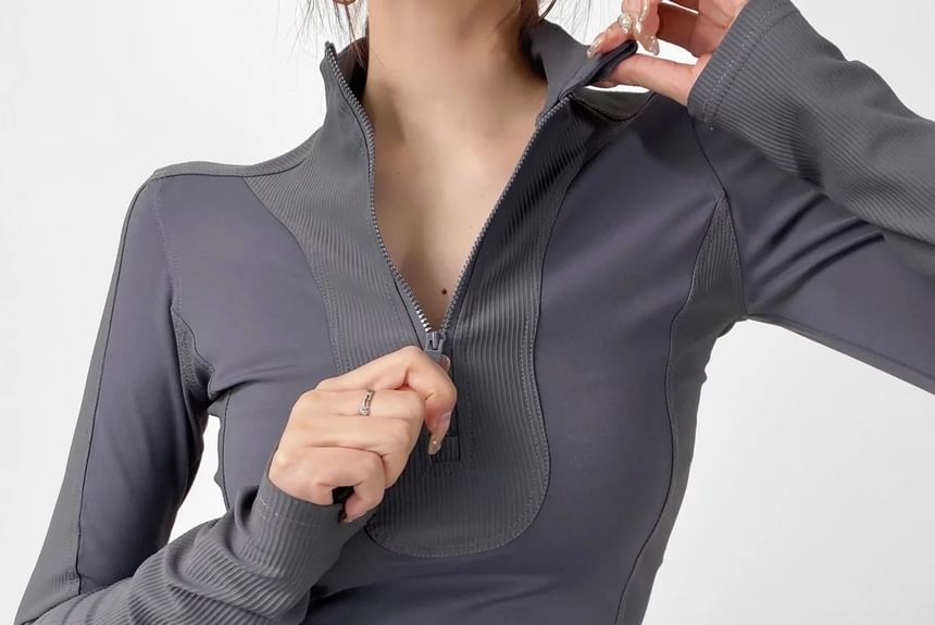 Asiris - 長袖小高領純色半拉鏈拼接上衣