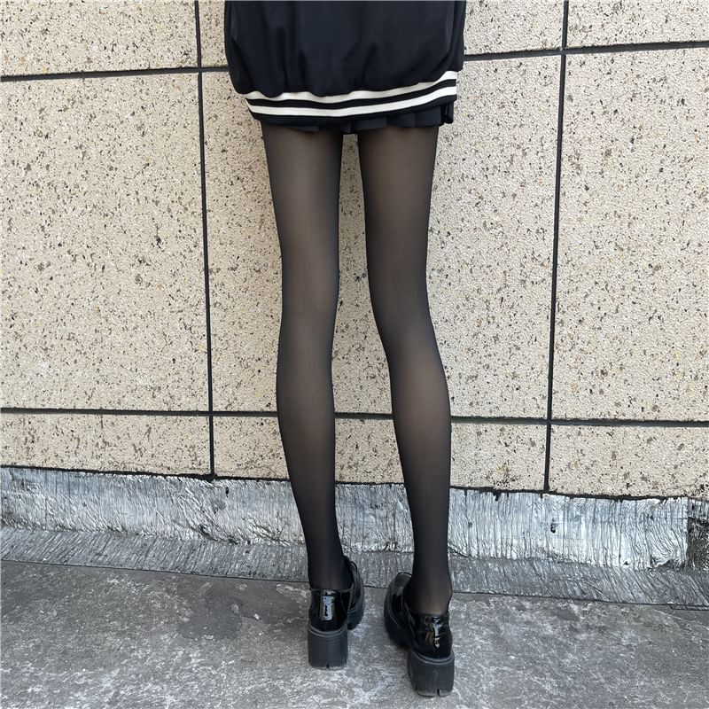 Gentiana - 薄紗貼身褲 / 踩腳內搭褲