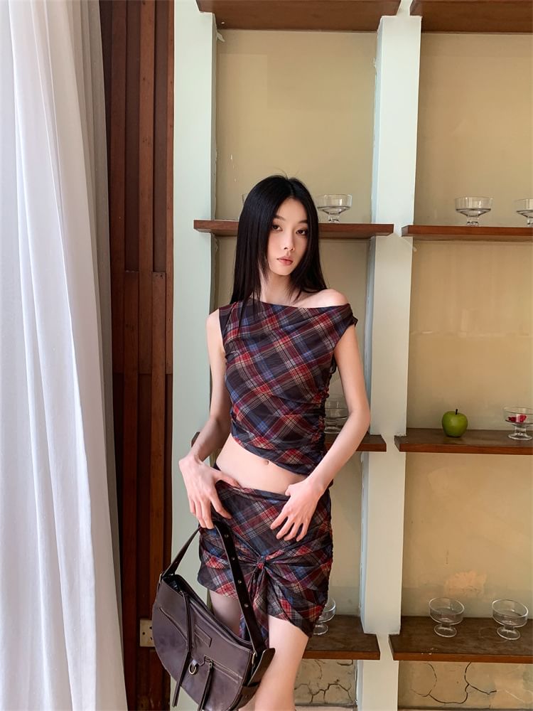 haruokiea - 格子不對稱網紗短款背心 / 低腰結式迷你鉛筆裙