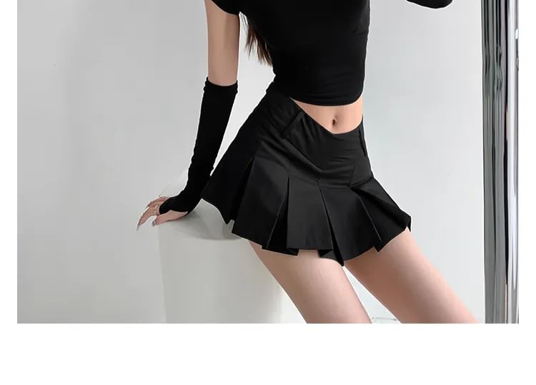 Shira - 低腰V型百褶半身短裙