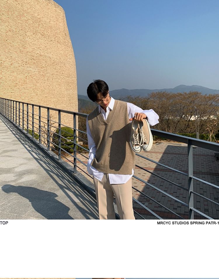 匡億 - V領毛衣馬甲