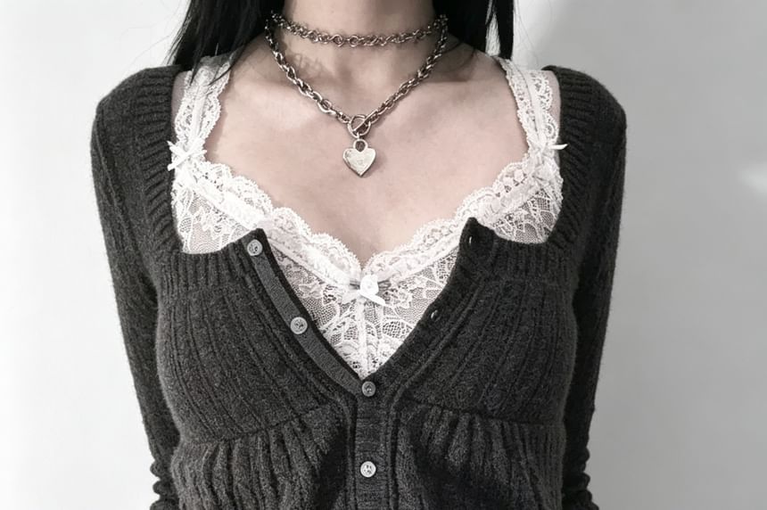 Rosesand - 長袖方領純色麻花針織扣鈕寬鬆針織上衣