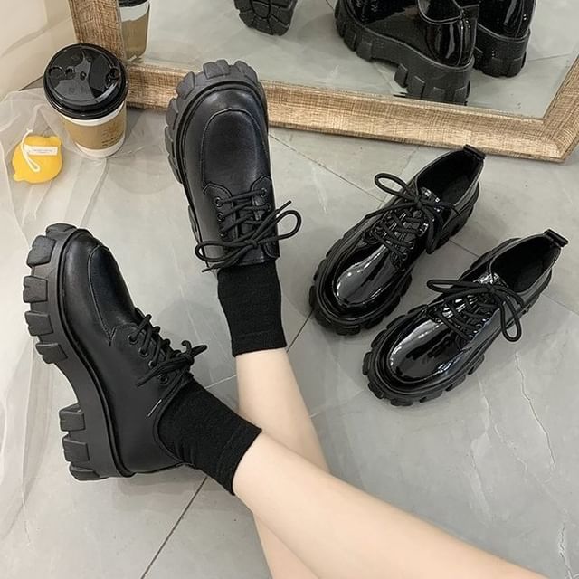 Bolitin-純色厚底粗跟繫帶鞋